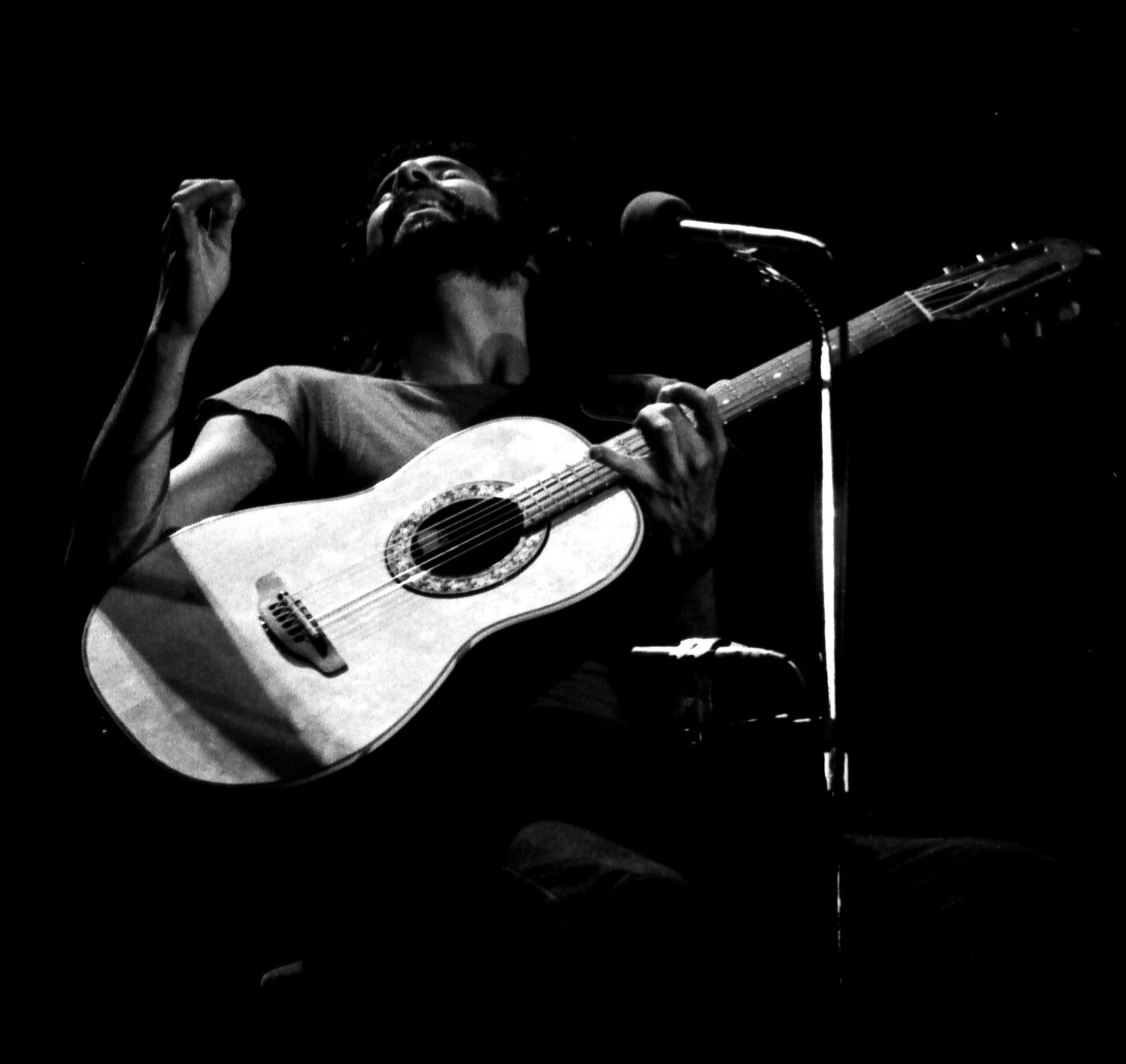 1. Cat Stevens to Yusuf Islam (Islam) (image credits: wikimedia)