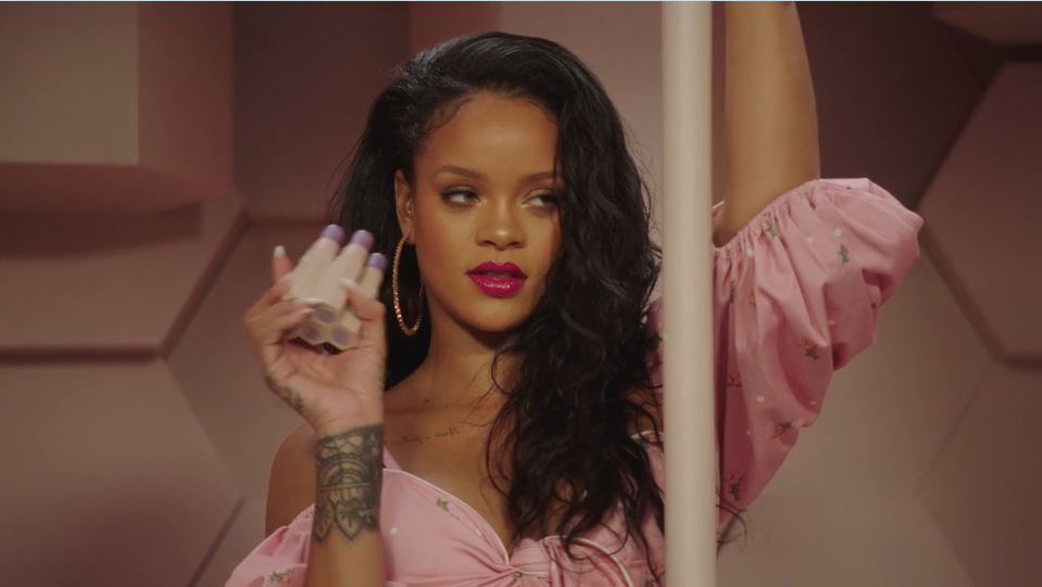 Rihanna – Net Worth: $1.4 Billion (image credits: wikimedia)
