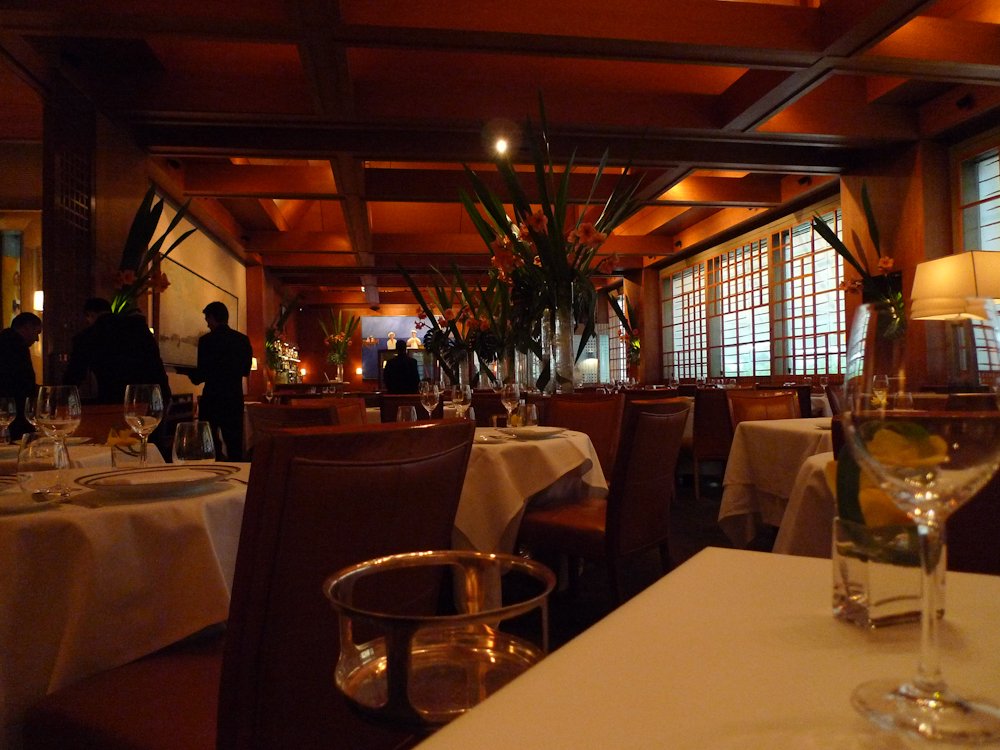 Le Bernardin: New York's Seafood Sanctuary (image credits: wikimedia)