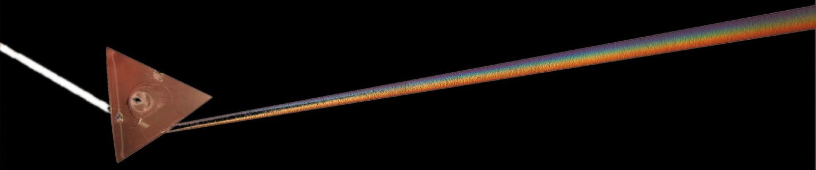 Pink Floyd – 'The Dark Side of the Moon' (1973) (image credits: wikimedia)