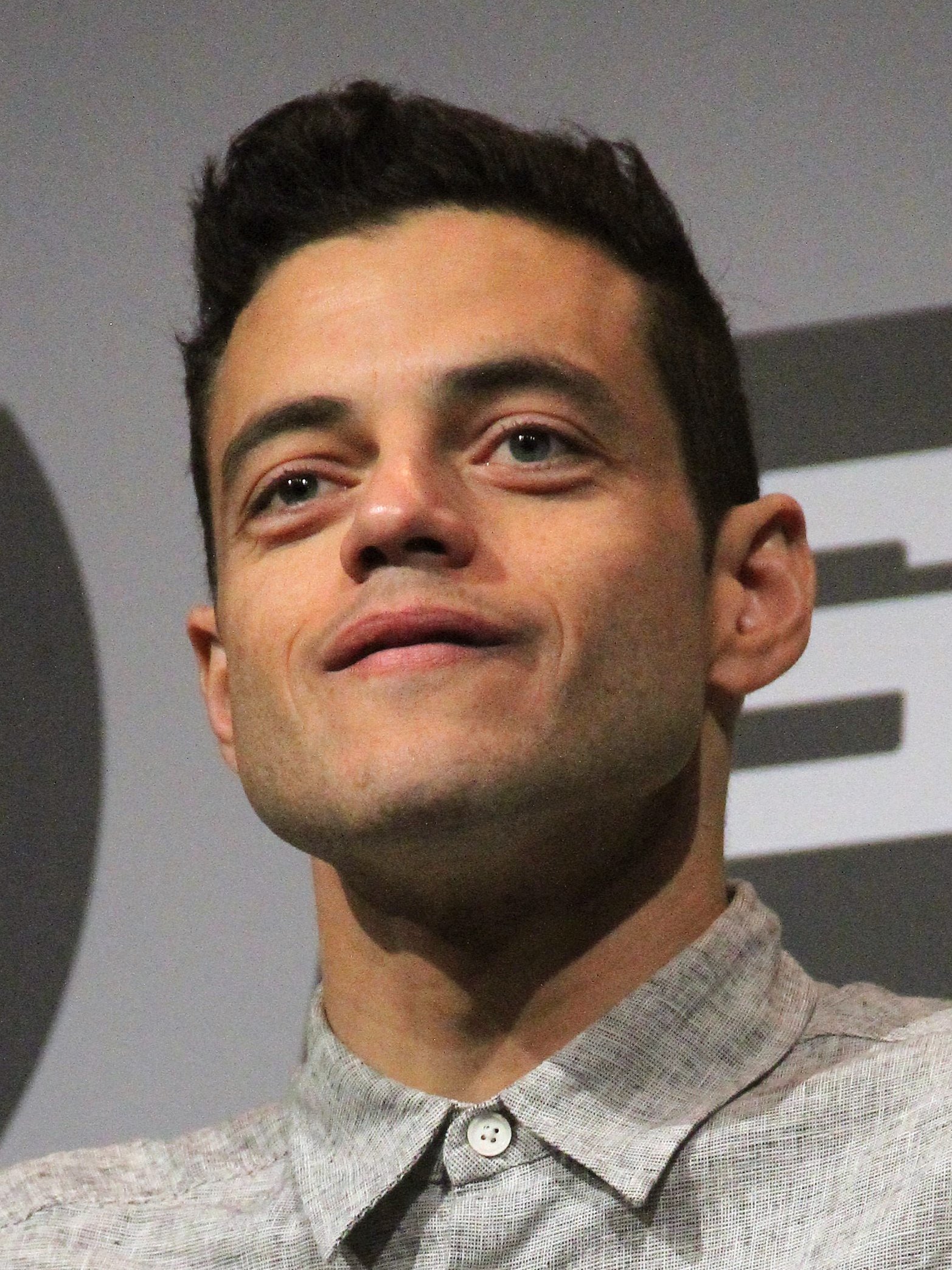 Rami Malek, Rachel Bilson & Kirsten Dunst (image credits: wikimedia)