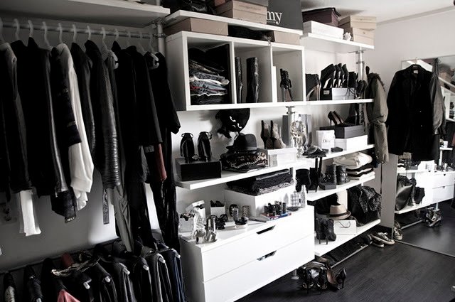 20. Un Dressing (image credits: wikimedia)