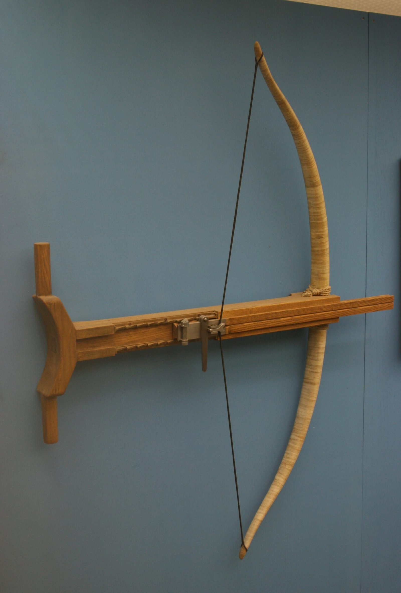 Crossbow (Ancient China) (image credits: wikimedia)