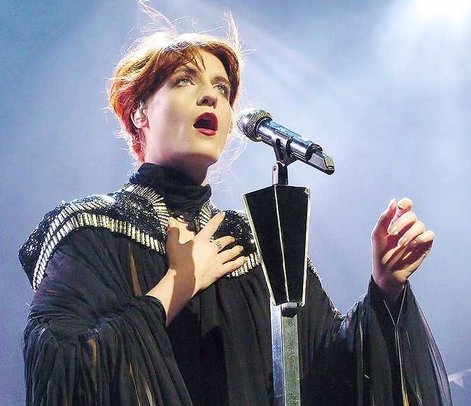 18. Florence Welch (image credits: wikimedia)
