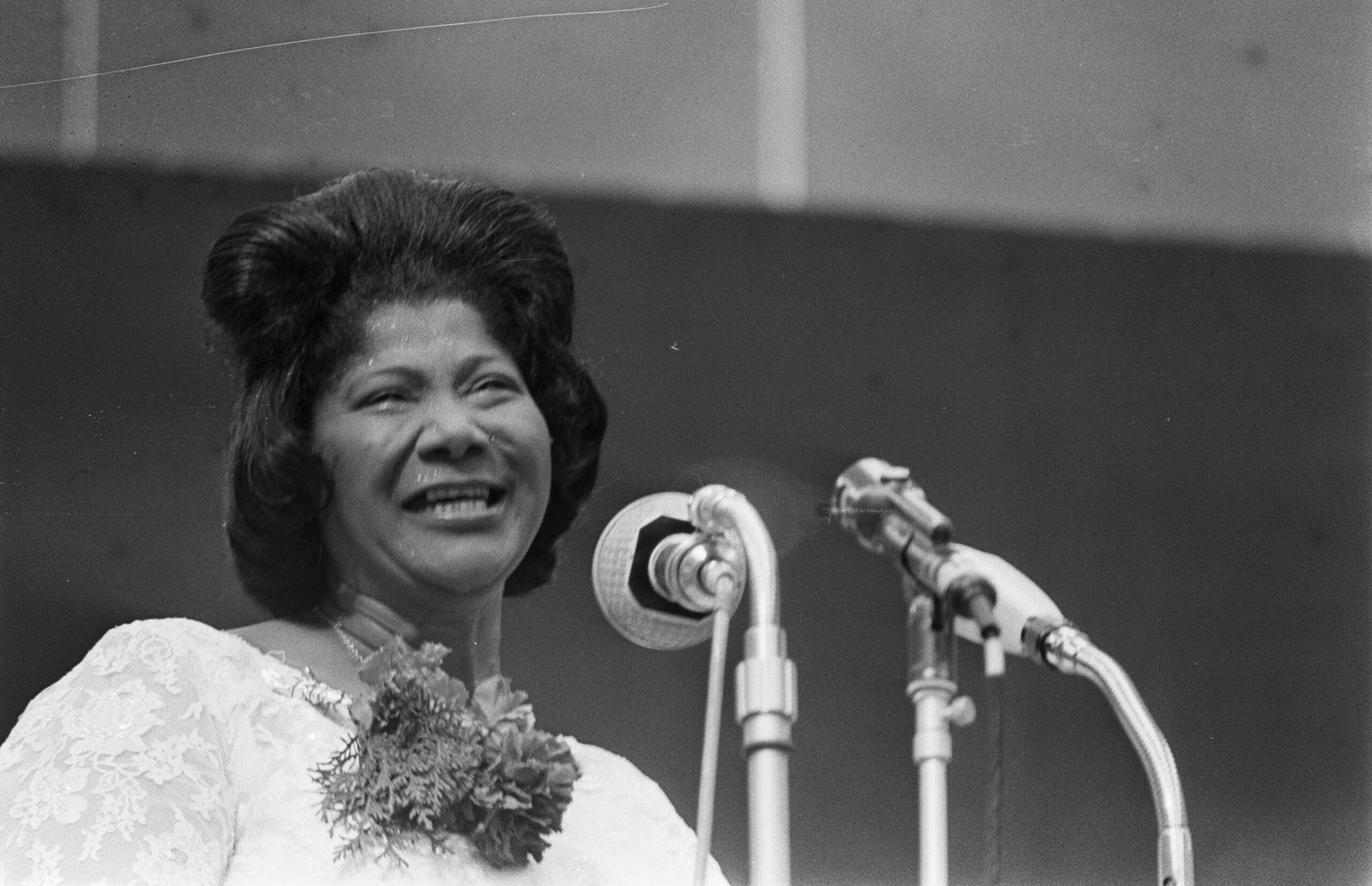 27. Mahalia Jackson (image credits: wikimedia)