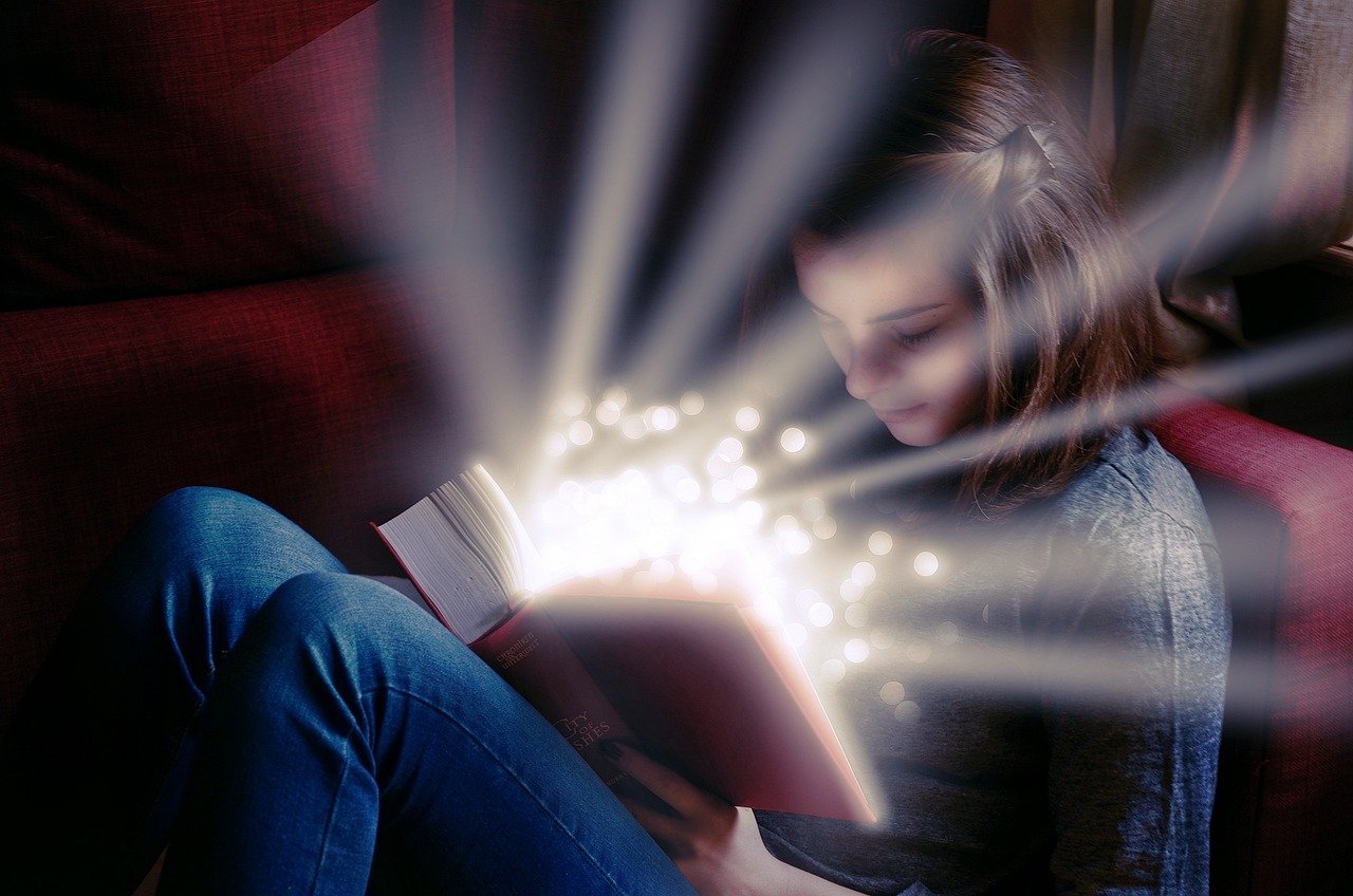 Big Magic by Elizabeth Gilbert (image credits: pixabay)