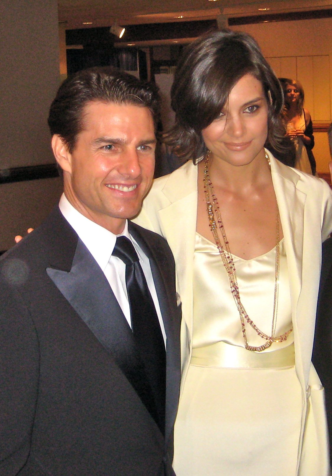 Katie Holmes & Tom Cruise: Was Cheating the Real Reason? (image credits: wikimedia)