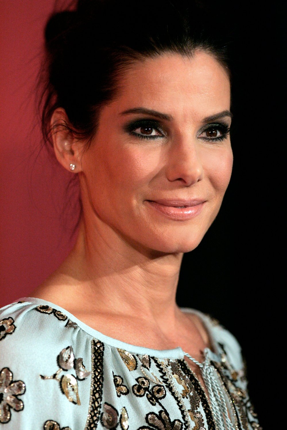 Sandra Bullock & Jesse James: The Oscar Night Betrayal (image credits: wikimedia)
