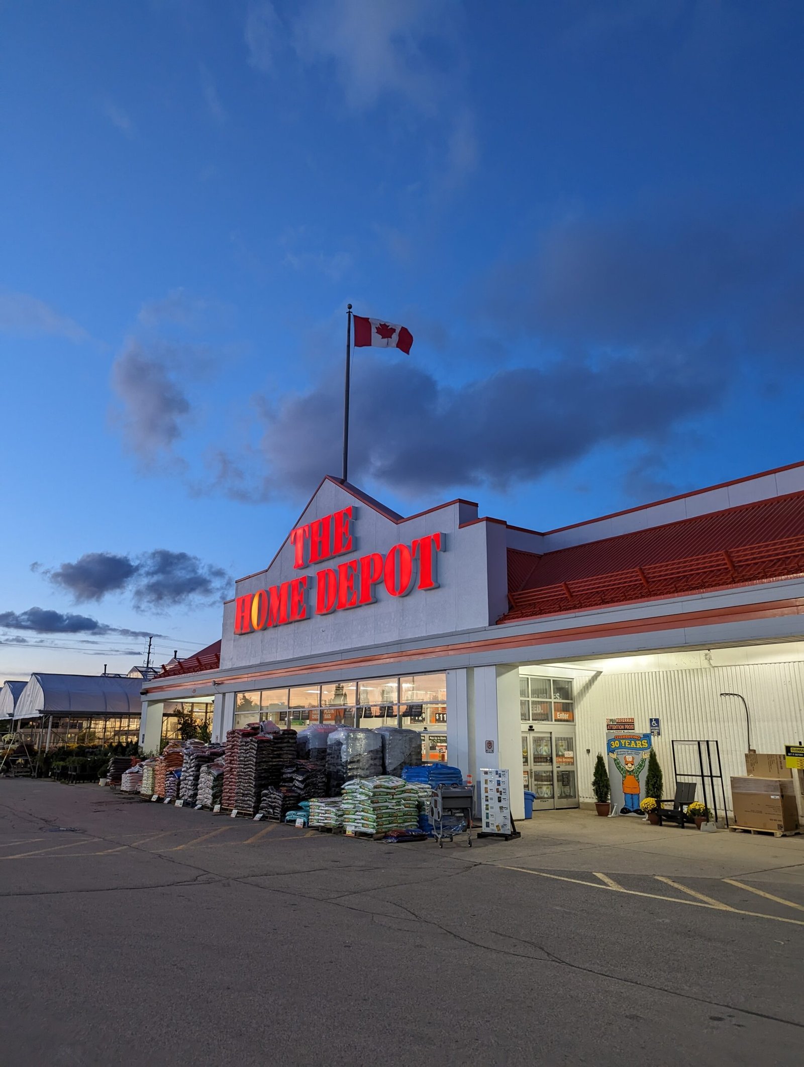 The Home Depot: A Haven for DIY Enthusiasts (image credits: wikimedia)