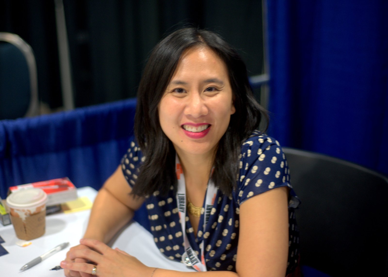 Celeste Ng – Everything I Never Told You (image credits: wikimedia)