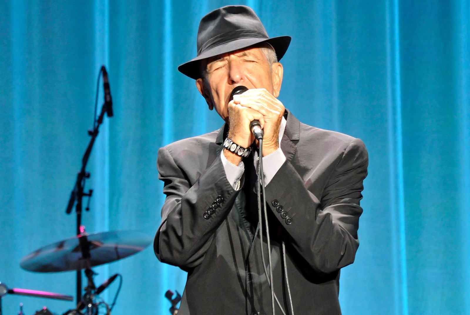 “Hallelujah” – Leonard Cohen (image credits: wikimedia)