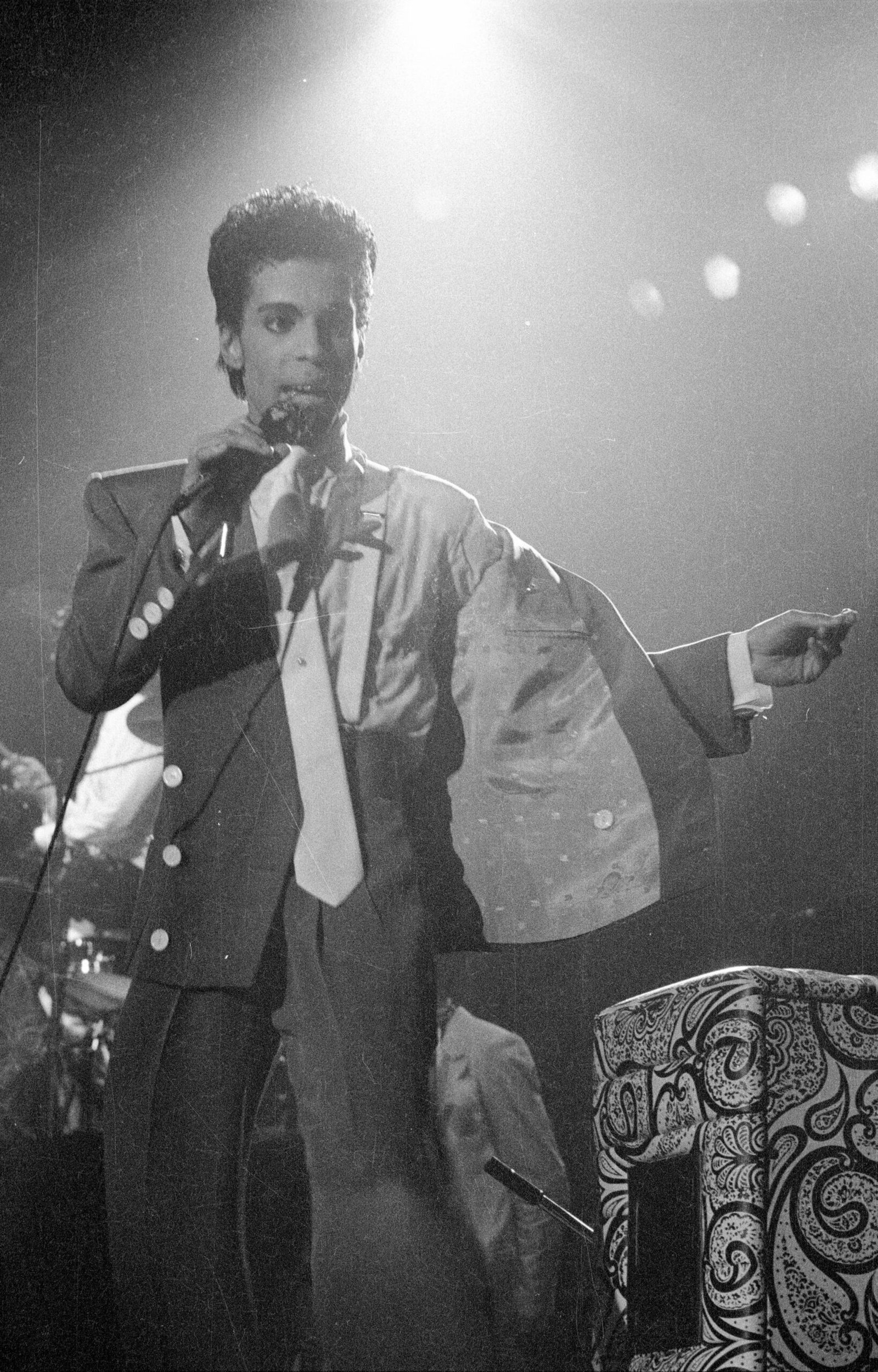 1. “Little Red Corvette” – Prince (image credits: wikimedia)