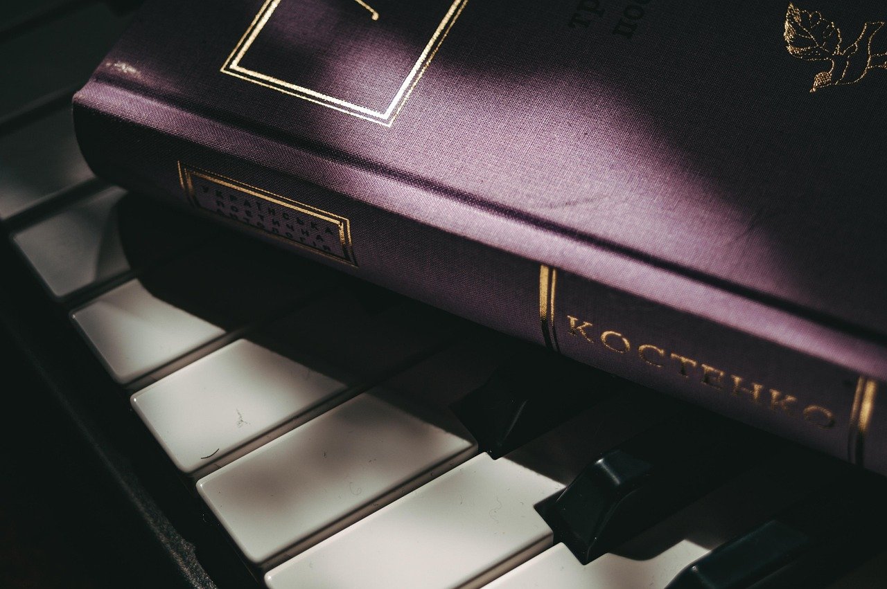 Catchy, Simple Melodies = Instant Memory Triggers (image credits: pixabay)