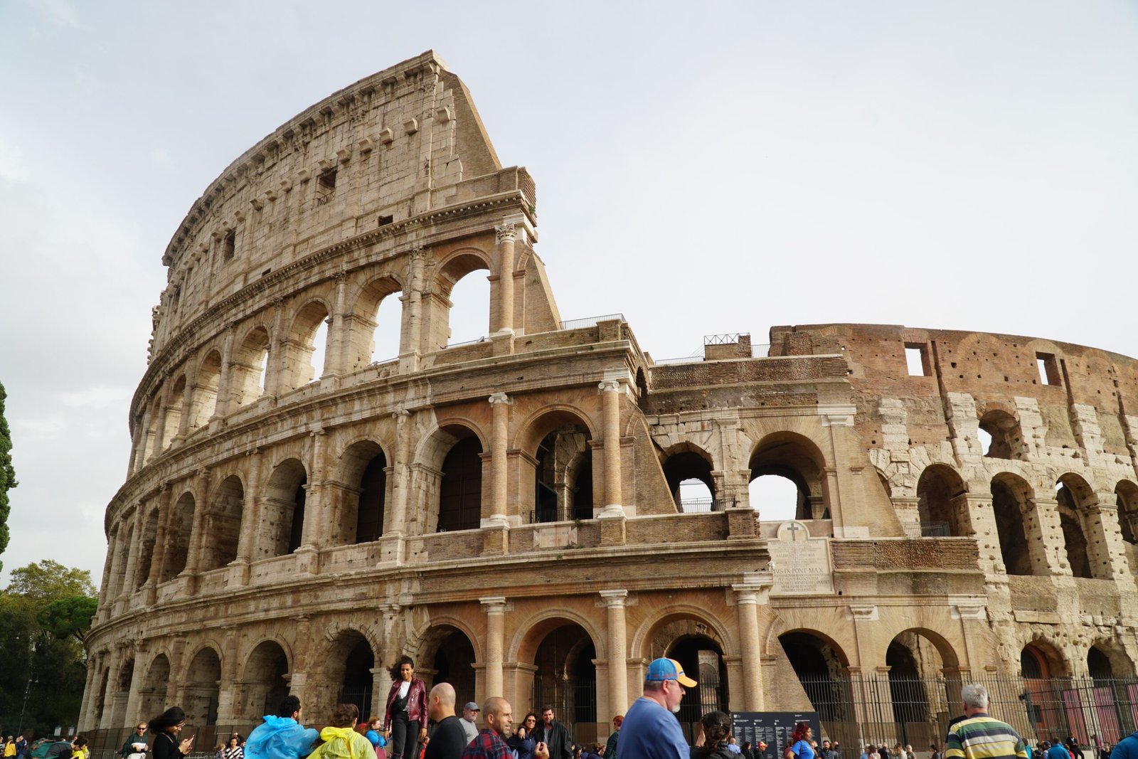 Colosseum – Later Used as Housing and Workshops (image credits: wikimedia)