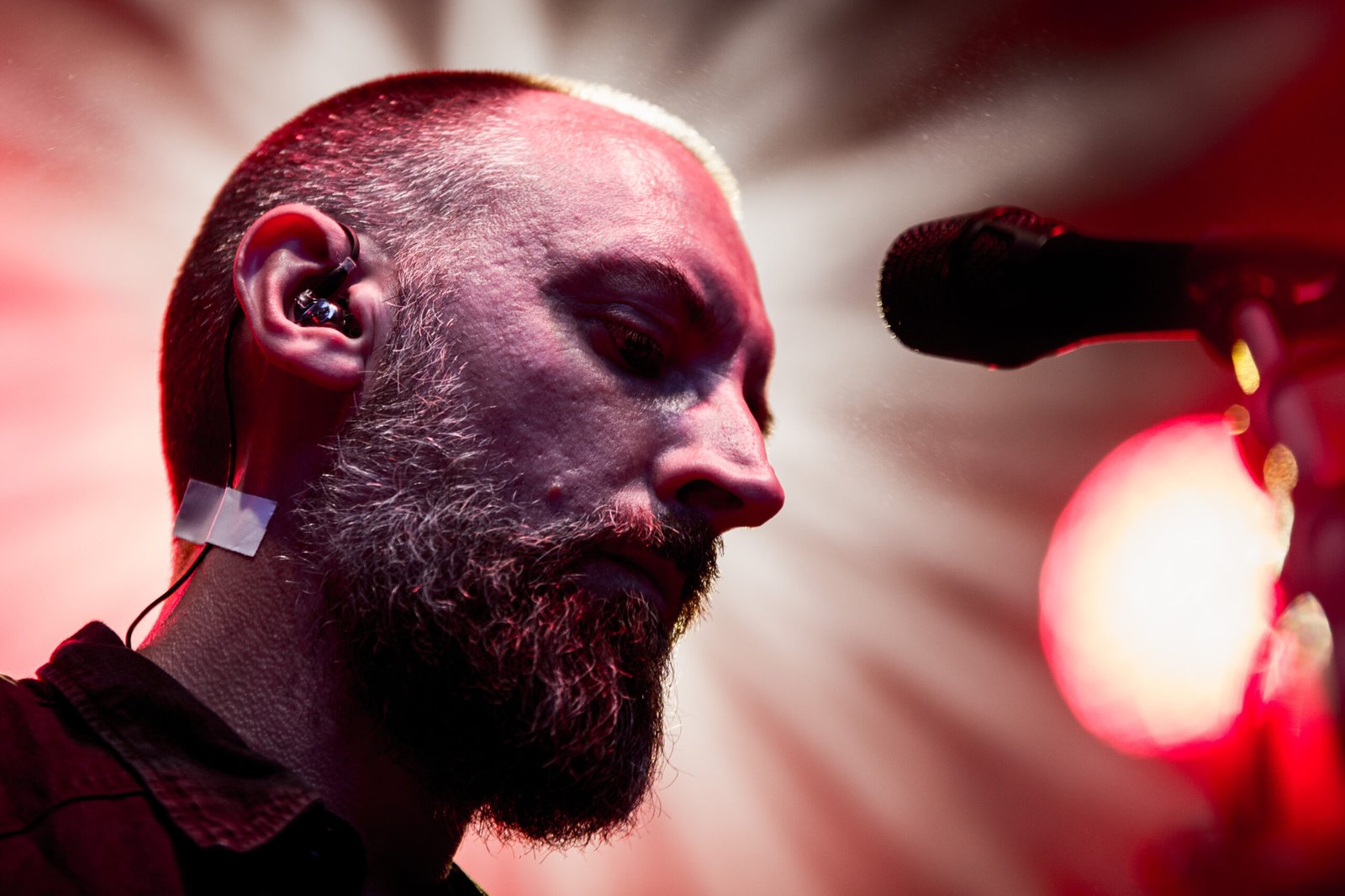 Fink: The Dark Poet of Acoustic Electronica (image credits: wikimedia)