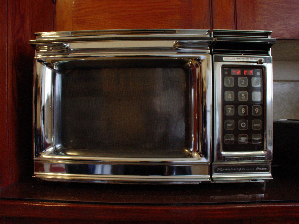 2. The First Microwave Oven (image credits: wikimedia)
