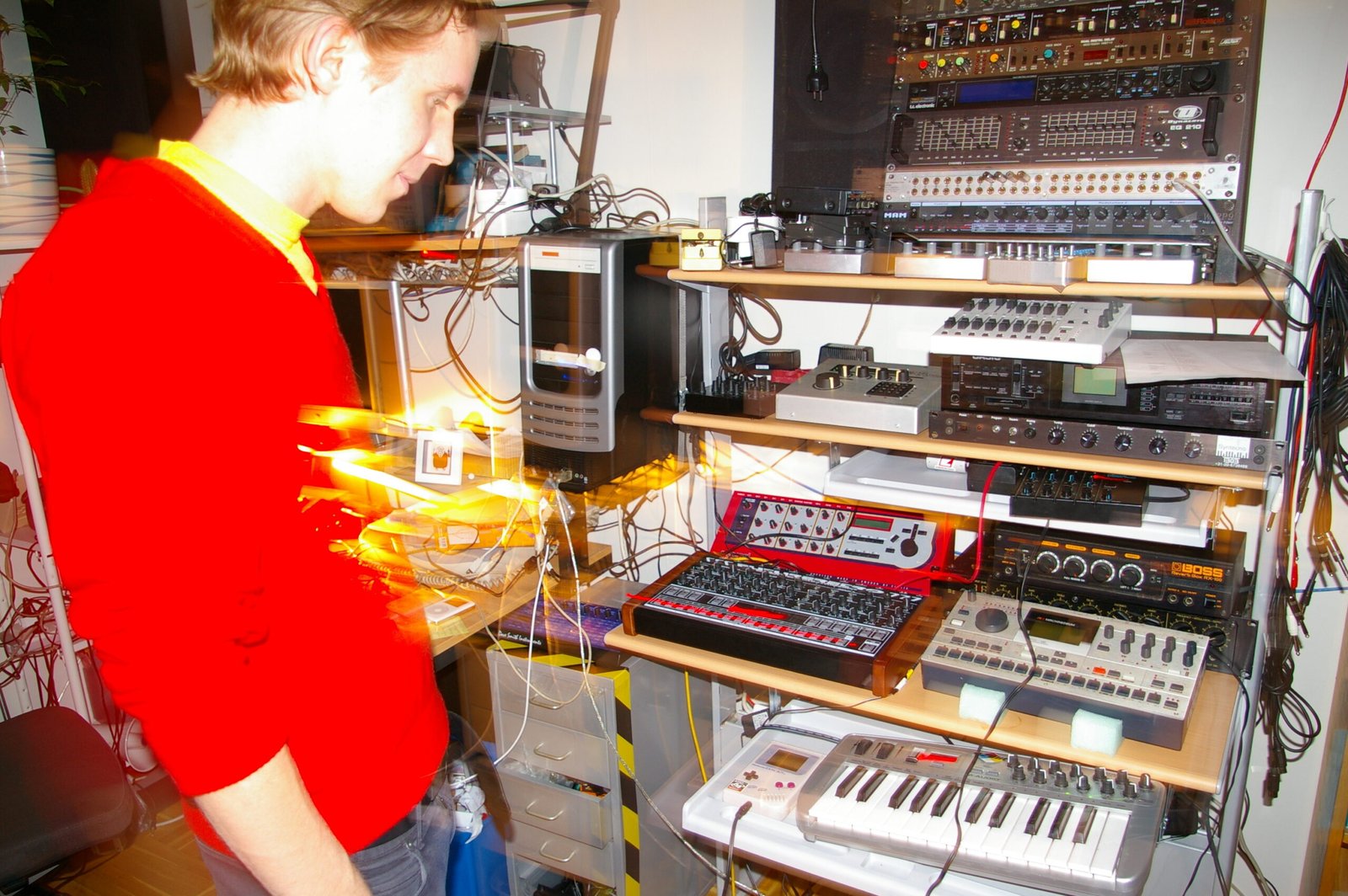 Retro Sound Quality Adds Character (image credits: wikimedia)