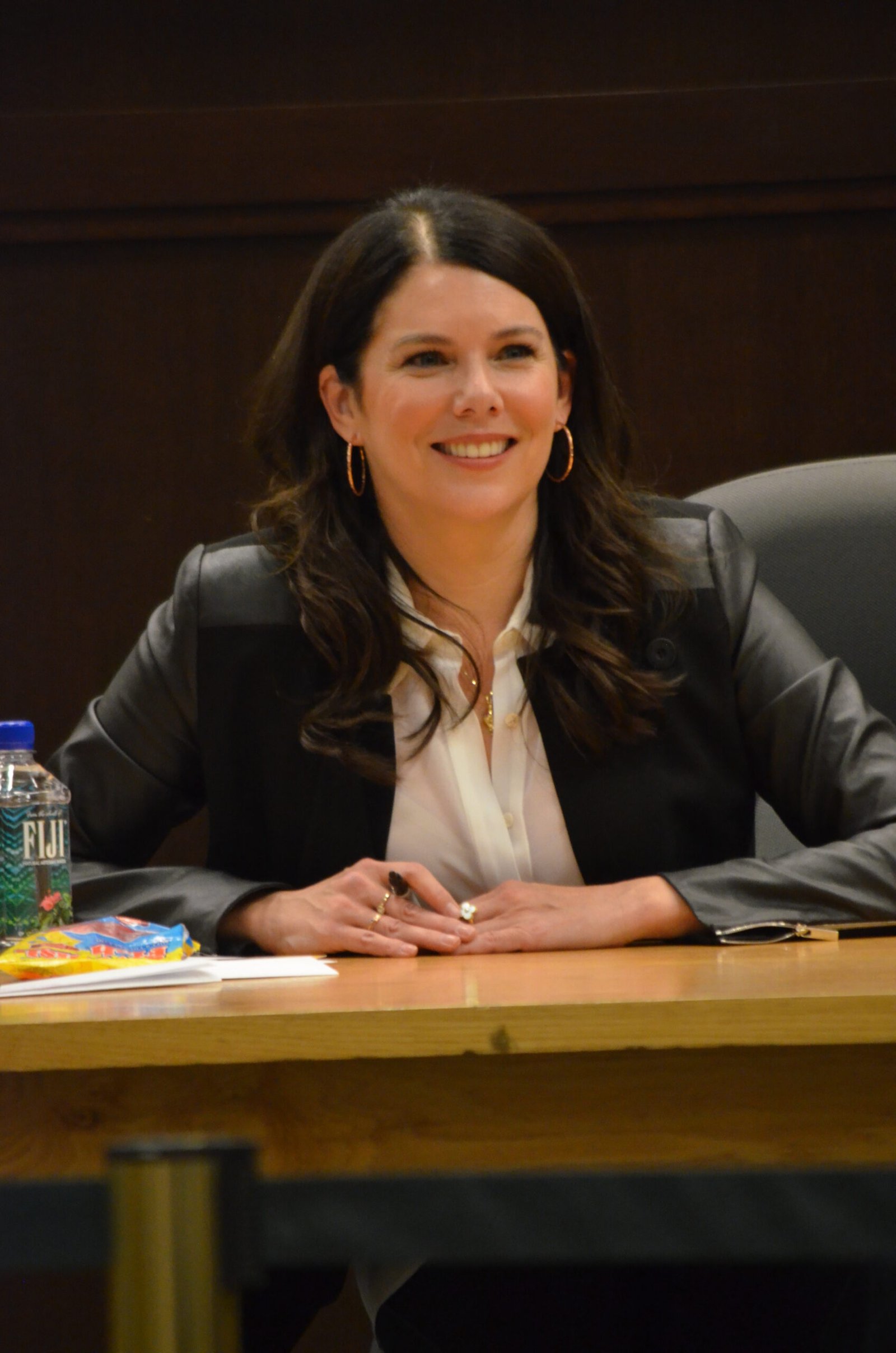8. Lauren Graham – Someday, Someday, Maybe (image credits: wikimedia)