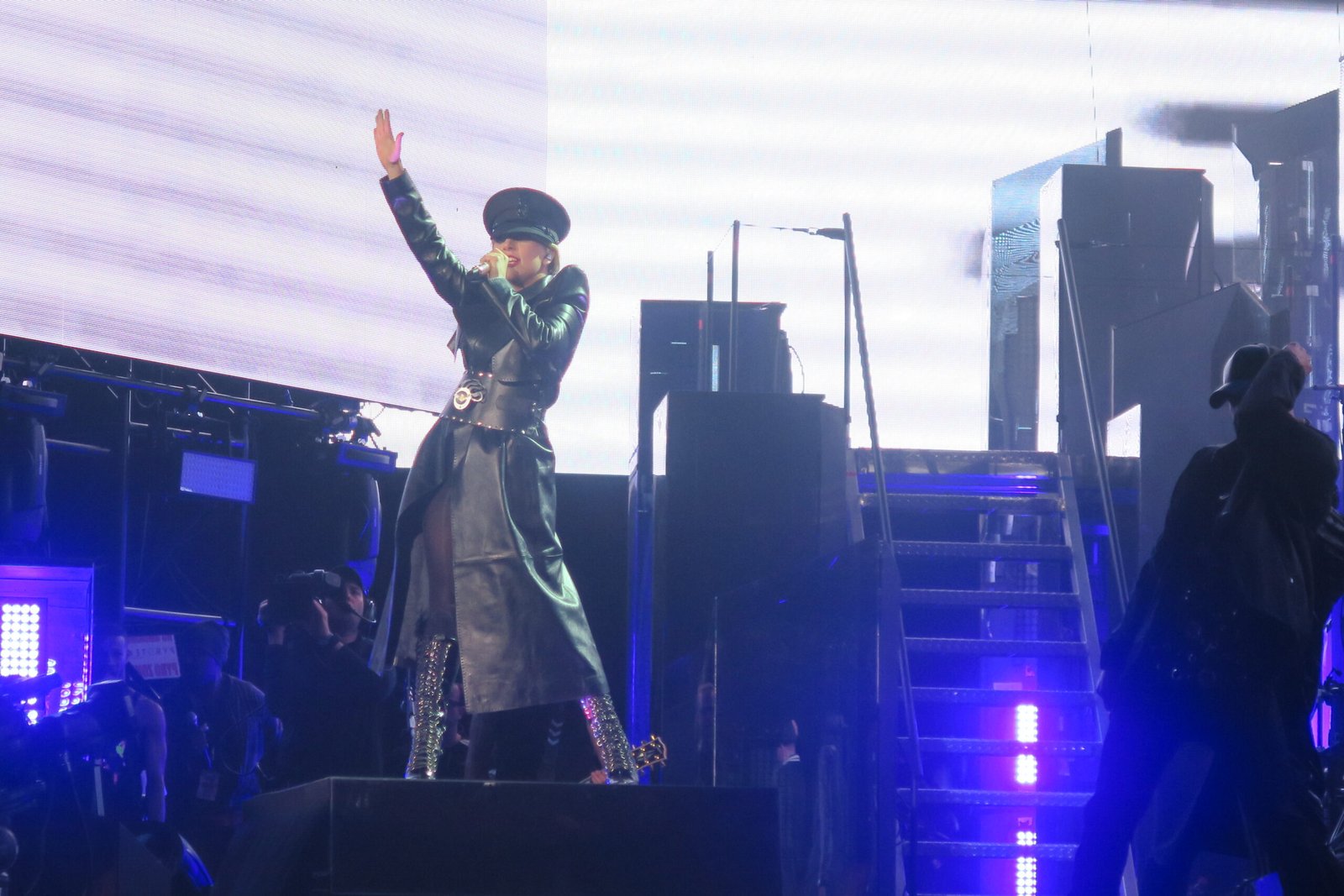 Lady Gaga's Spectacular Return (image credits: wikimedia)