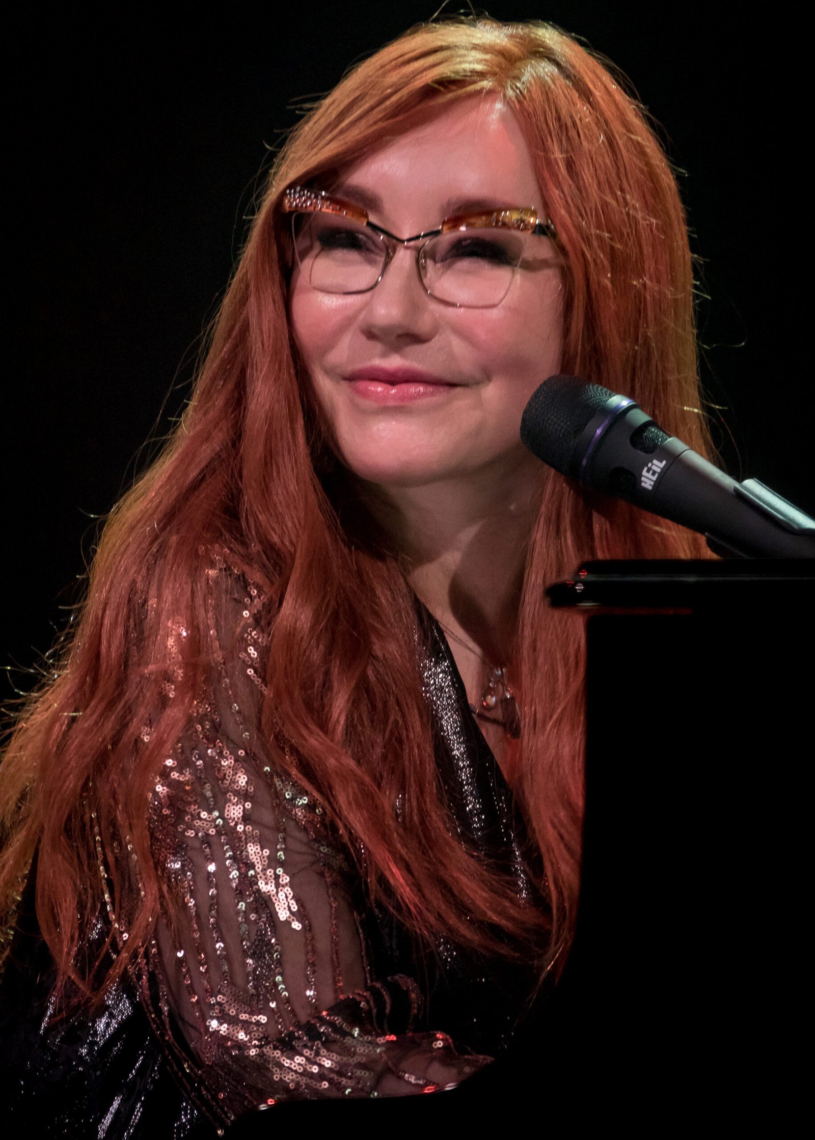 Tori Amos – Scarlet’s Walk (image credits: wikimedia)