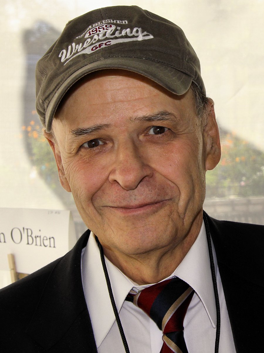 The Things They Carried by Tim O’Brien (image credits: wikimedia)