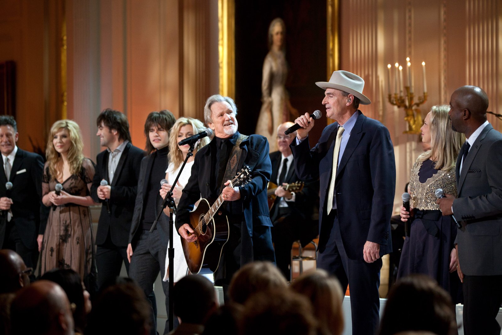 James Taylor – Folk Legend Across Generations (image credits: wikimedia)