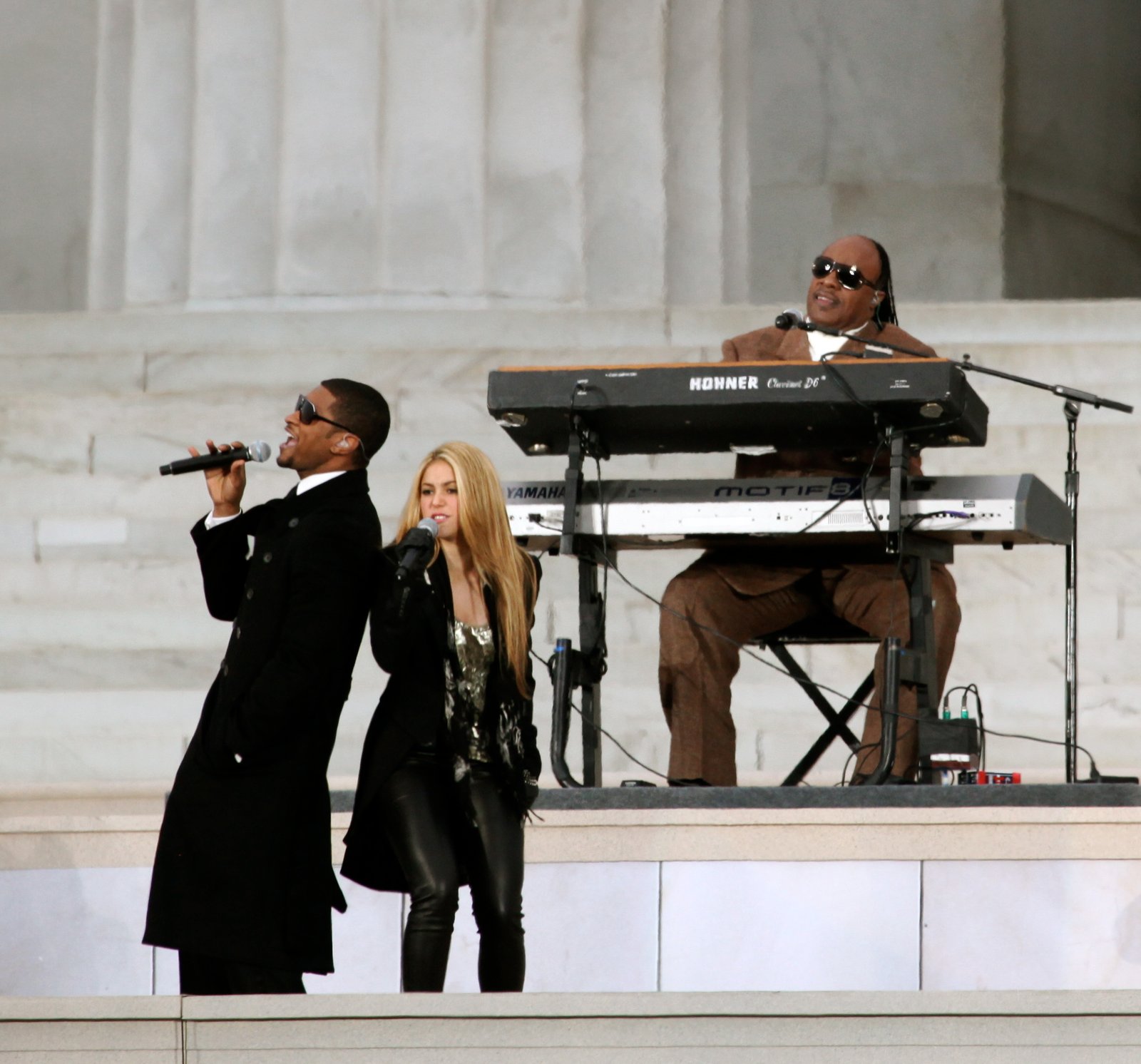 Usher – For the Obamas & the Bidens (2015–2022) (image credits: wikimedia)