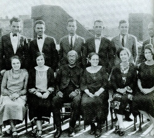 The Harlem Renaissance: A Burst of Black Brilliance (image credits: wikimedia)