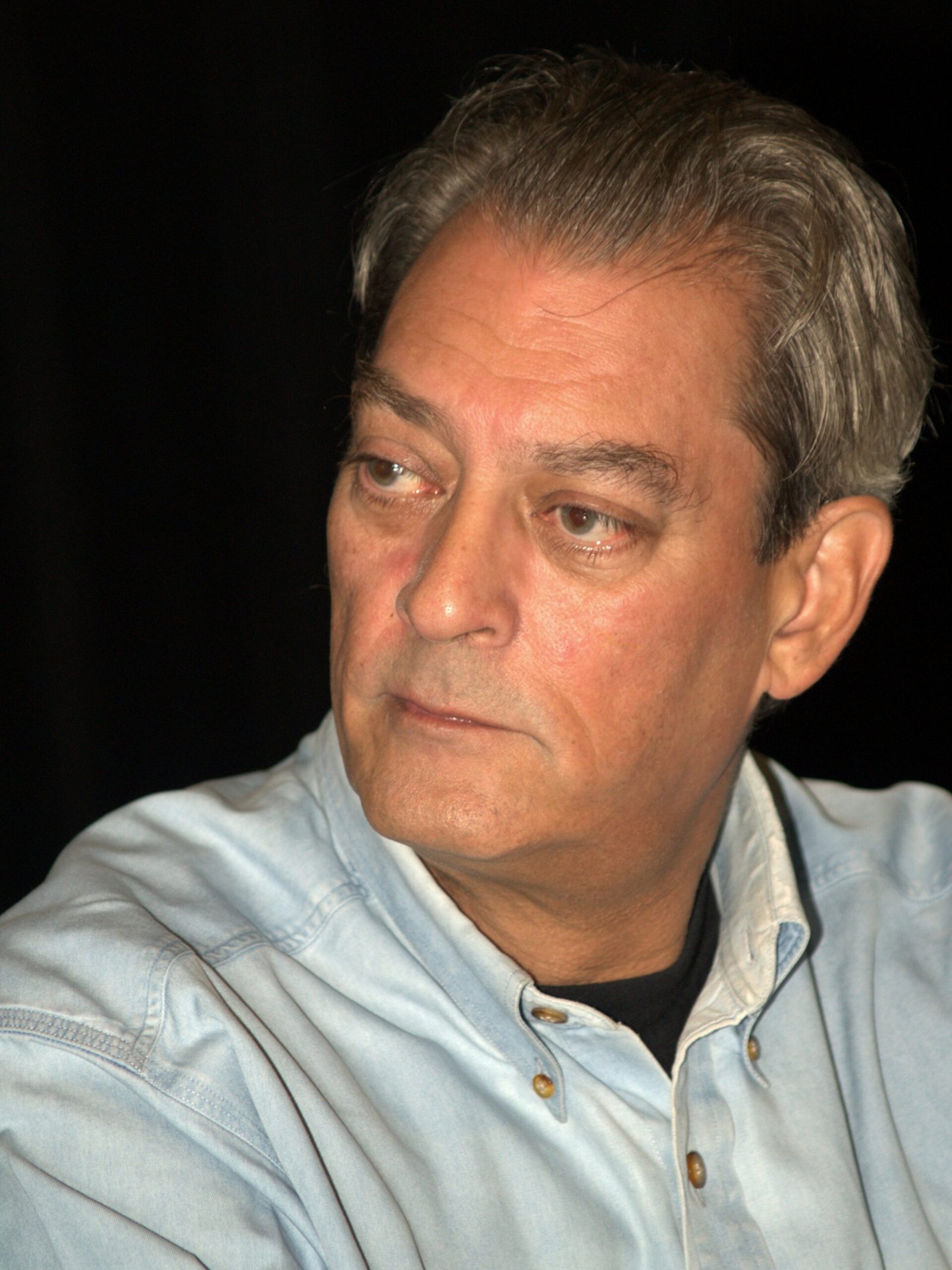 The New York Trilogy – Paul Auster (1987) (image credits: wikimedia)
