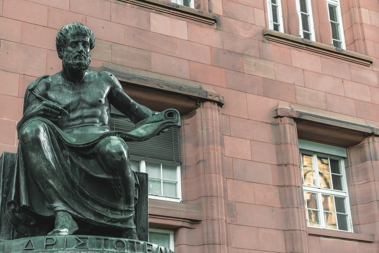 Aristotle’s Meteorologica: Early Weather Science (image credits: pixabay)