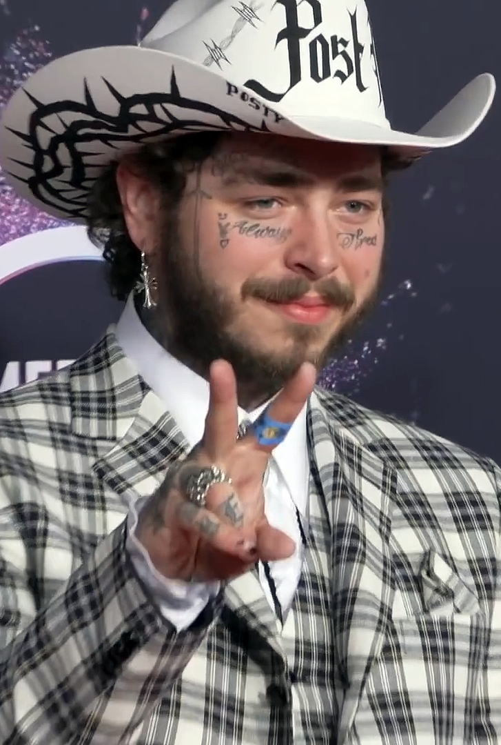 White Iverson – Post Malone (image credits: wikimedia)