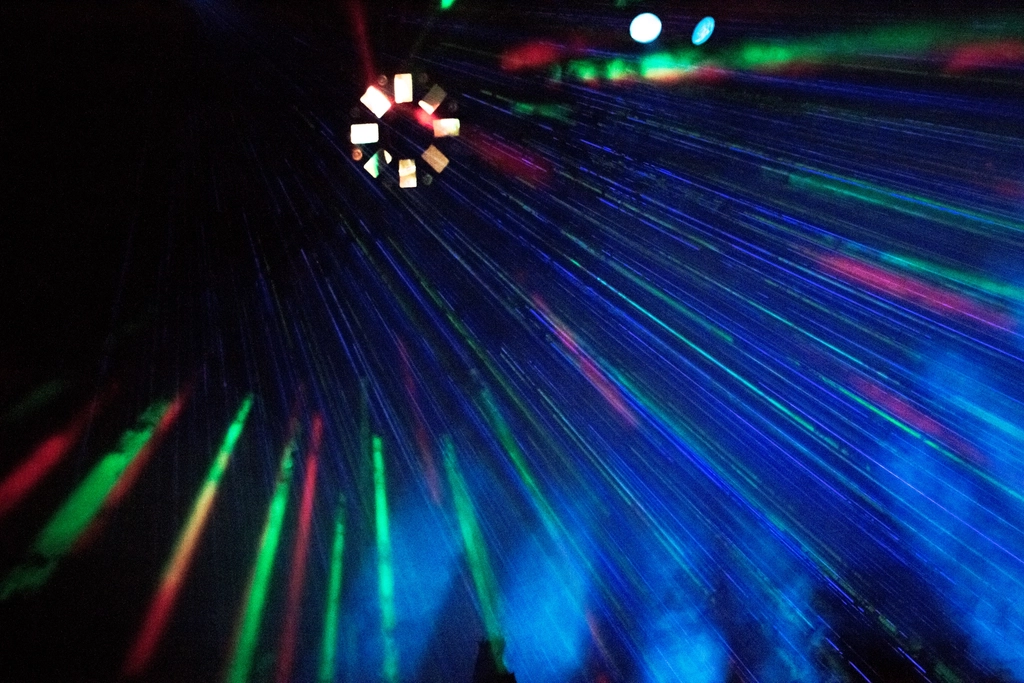 Saturday Night Fever (Film) (image credits: rawpixel)