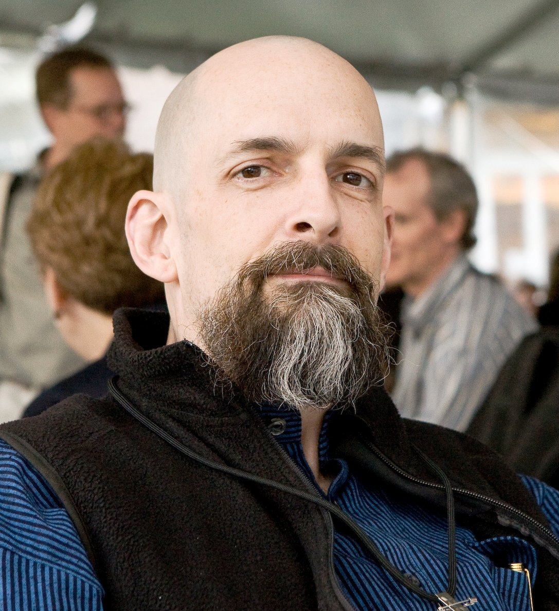 Snow Crash by Neal Stephenson (image credits: wikimedia)