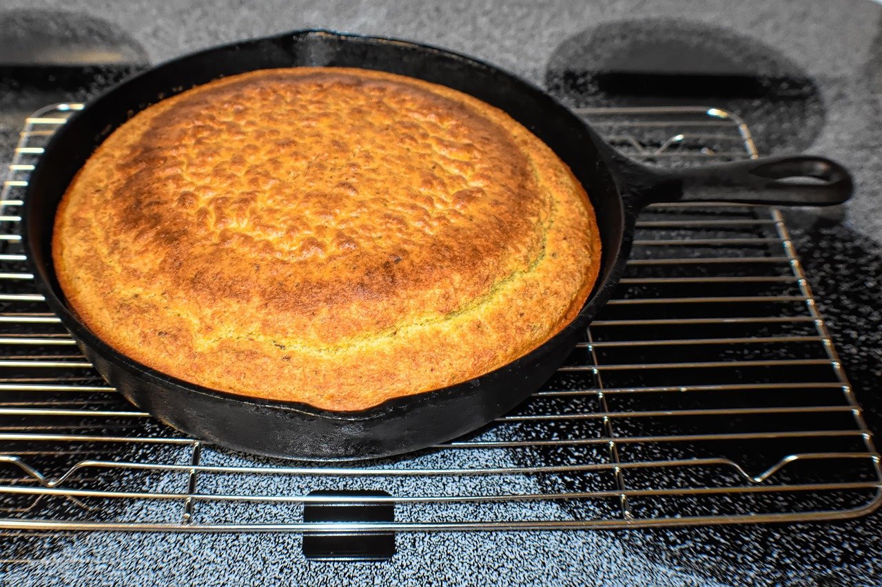 Cornbread – To Kill a Mockingbird by Harper Lee (image credits: pixabay)