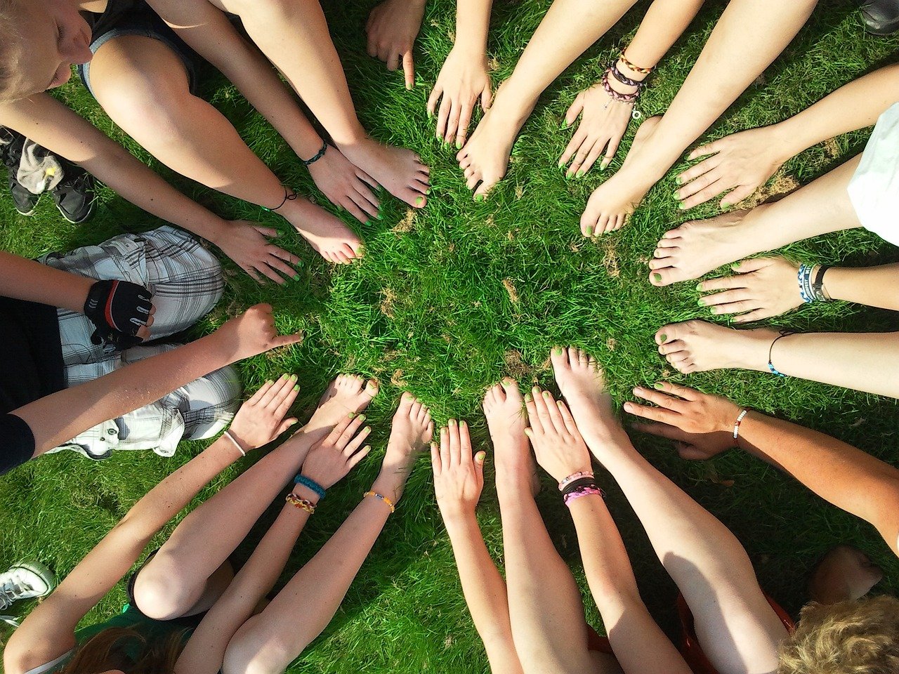 Yearning for Community: Longing for Lost Connections (image credits: pixabay)