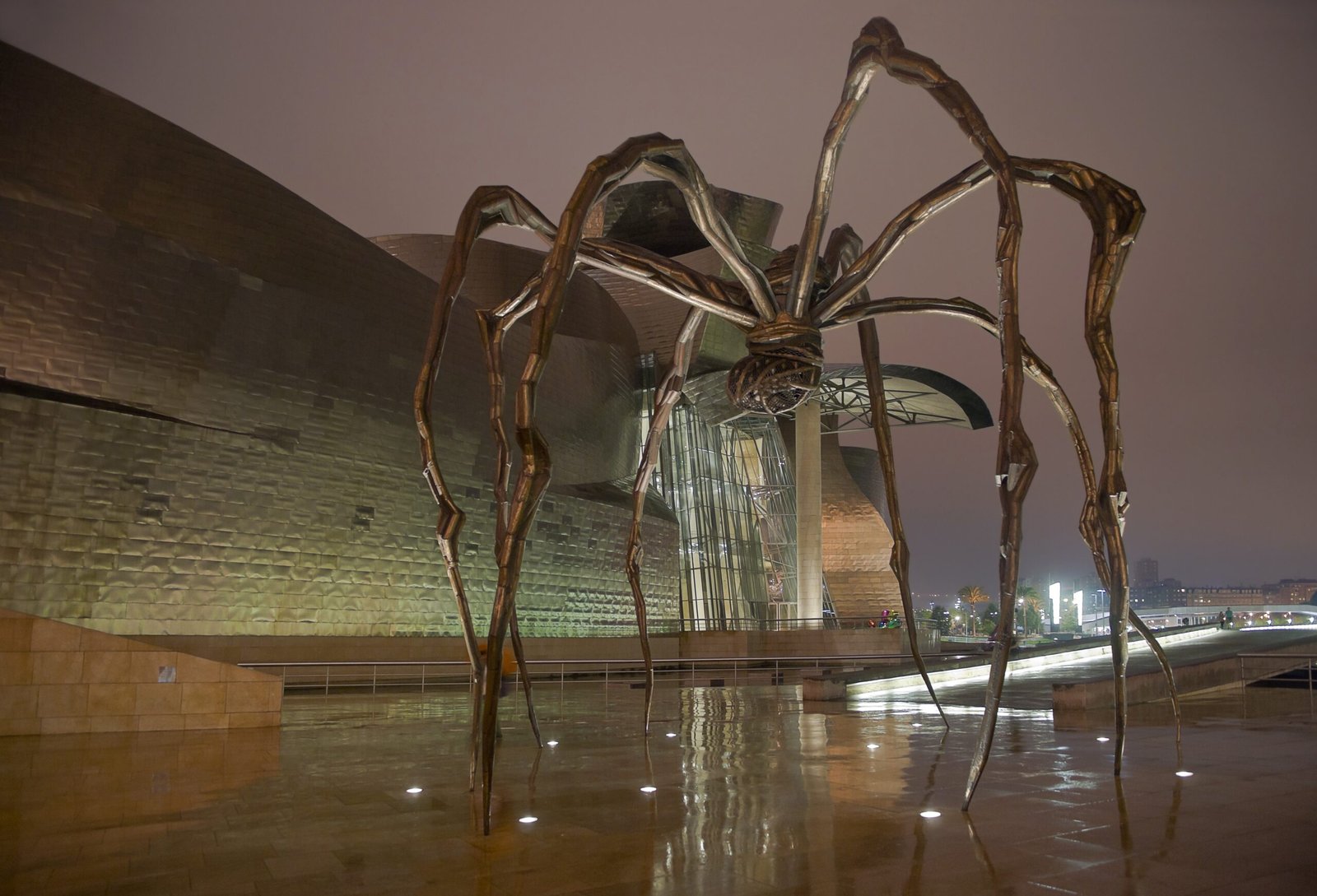 Louise Bourgeois: Late Recognition (image credits: wikimedia)