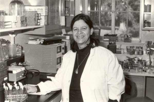 Esther Lederberg: A Trailblazer in Genetics (image credits: wikimedia)