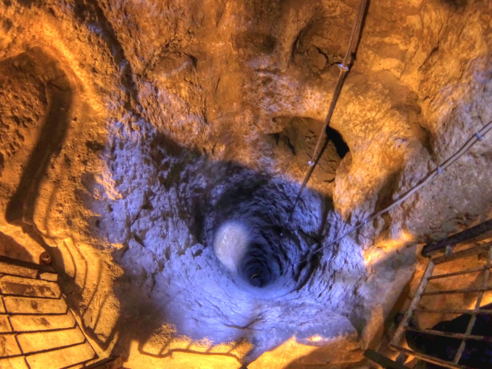 Derinkuyu: Turkey’s Subterranean Wonder (image credits: wikimedia)