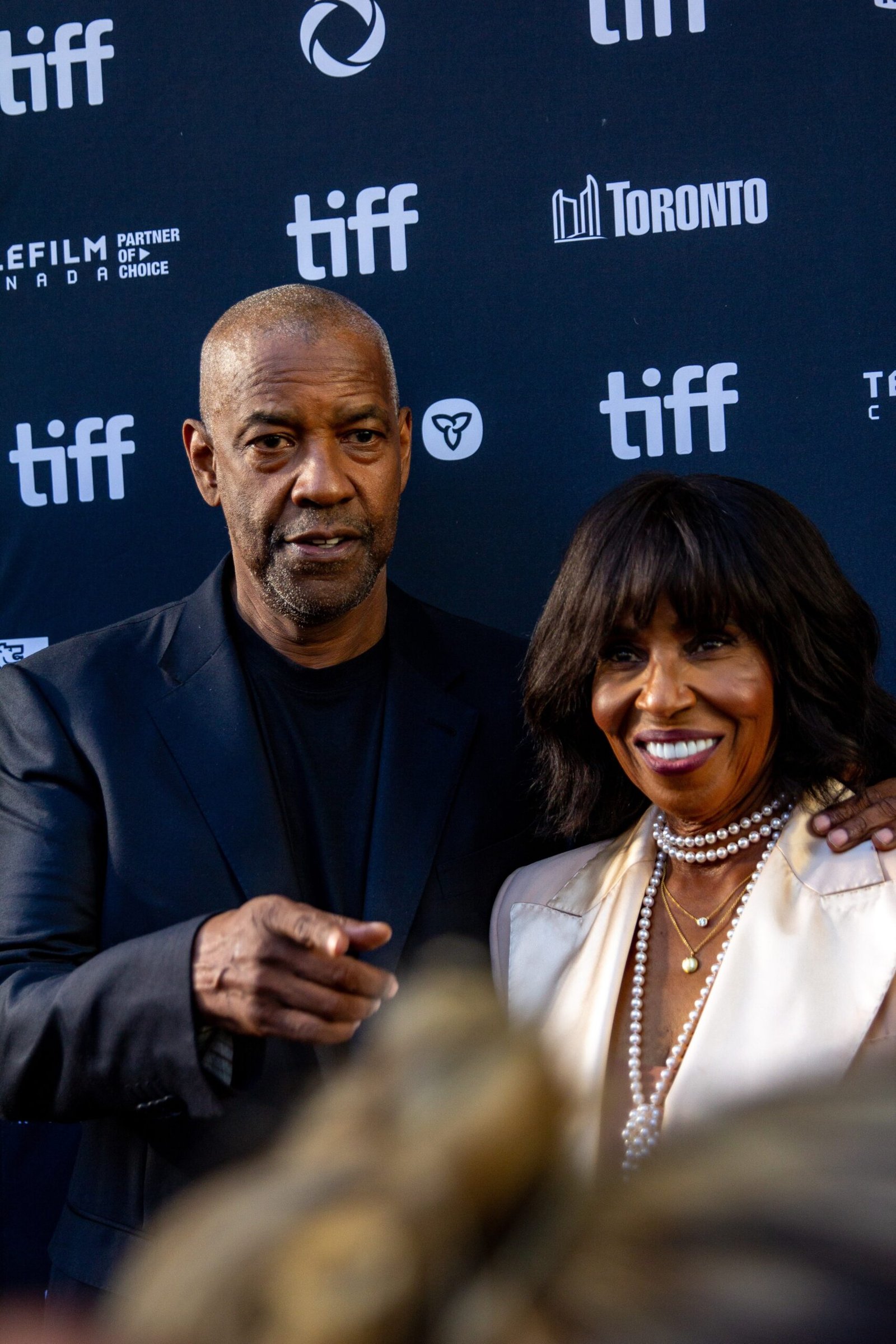 Denzel and Pauletta Washington: Faith and Respect at the Core (image credits: wikimedia)
