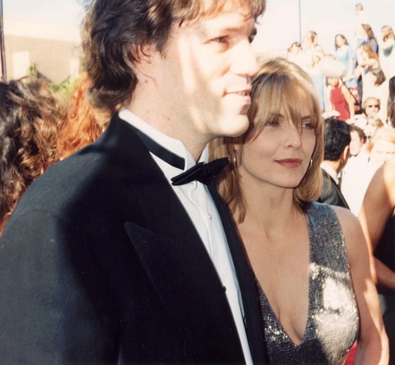 Michelle Pfeiffer and David E. Kelley: Private Lives, Steady Love (image credits: wikimedia)