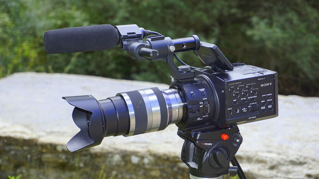 MTV’s “Making the Video” (image credits: pixabay)