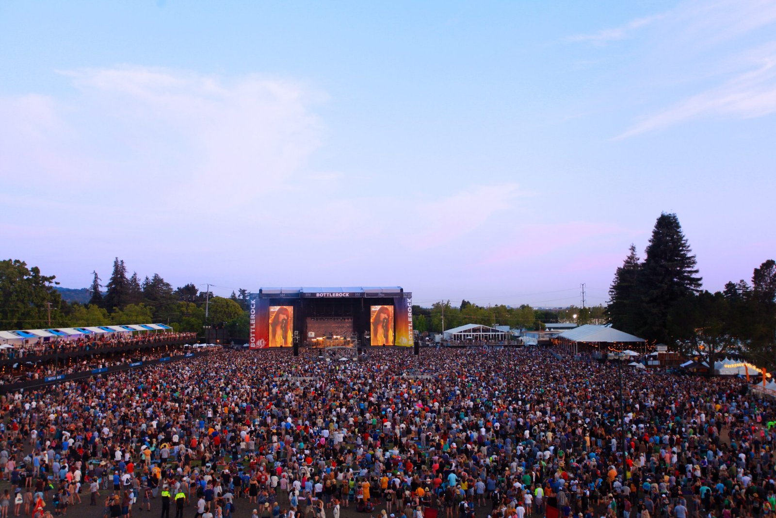 BottleRock (Napa Valley, USA) (image credits: wikimedia)