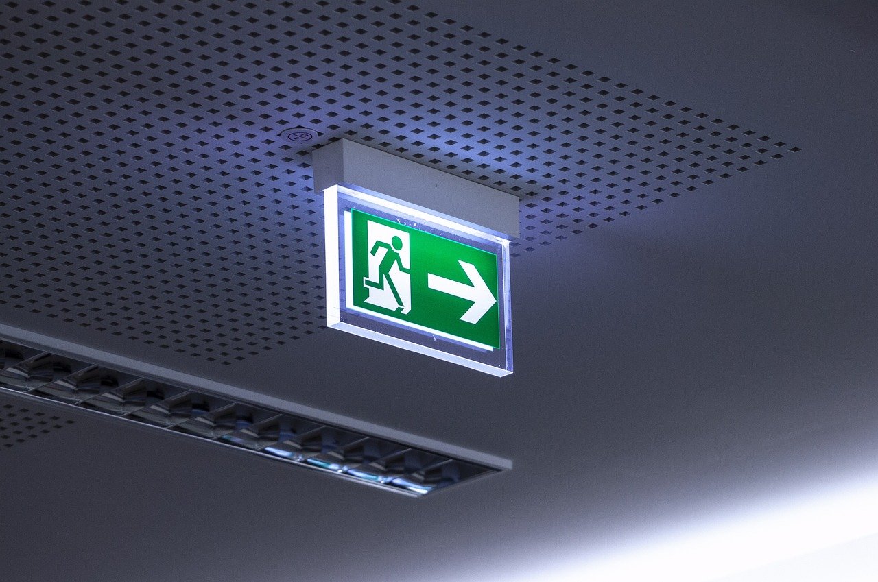 Know the Exits (image credits: pixabay)