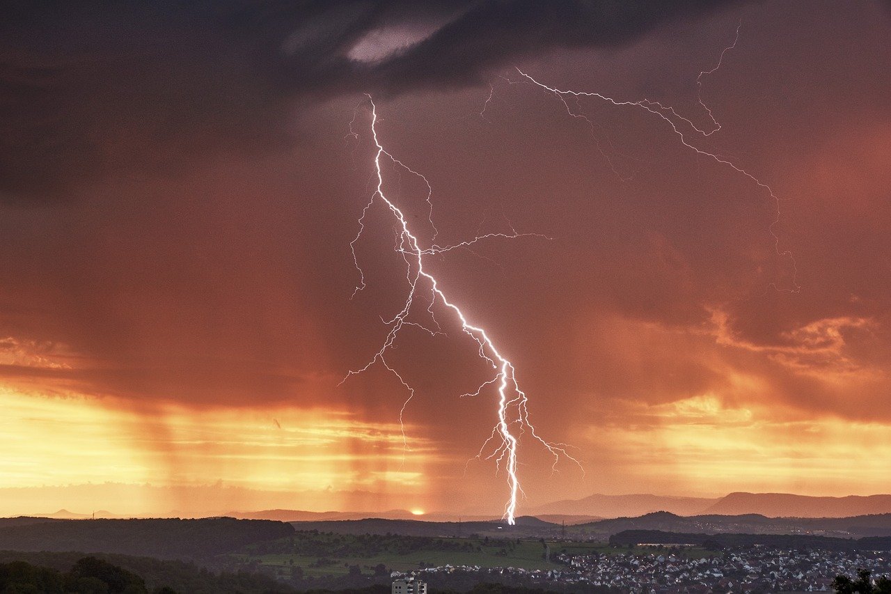 Beethoven’s Thunderstorm in Symphony No. 6 (image credits: pixabay)