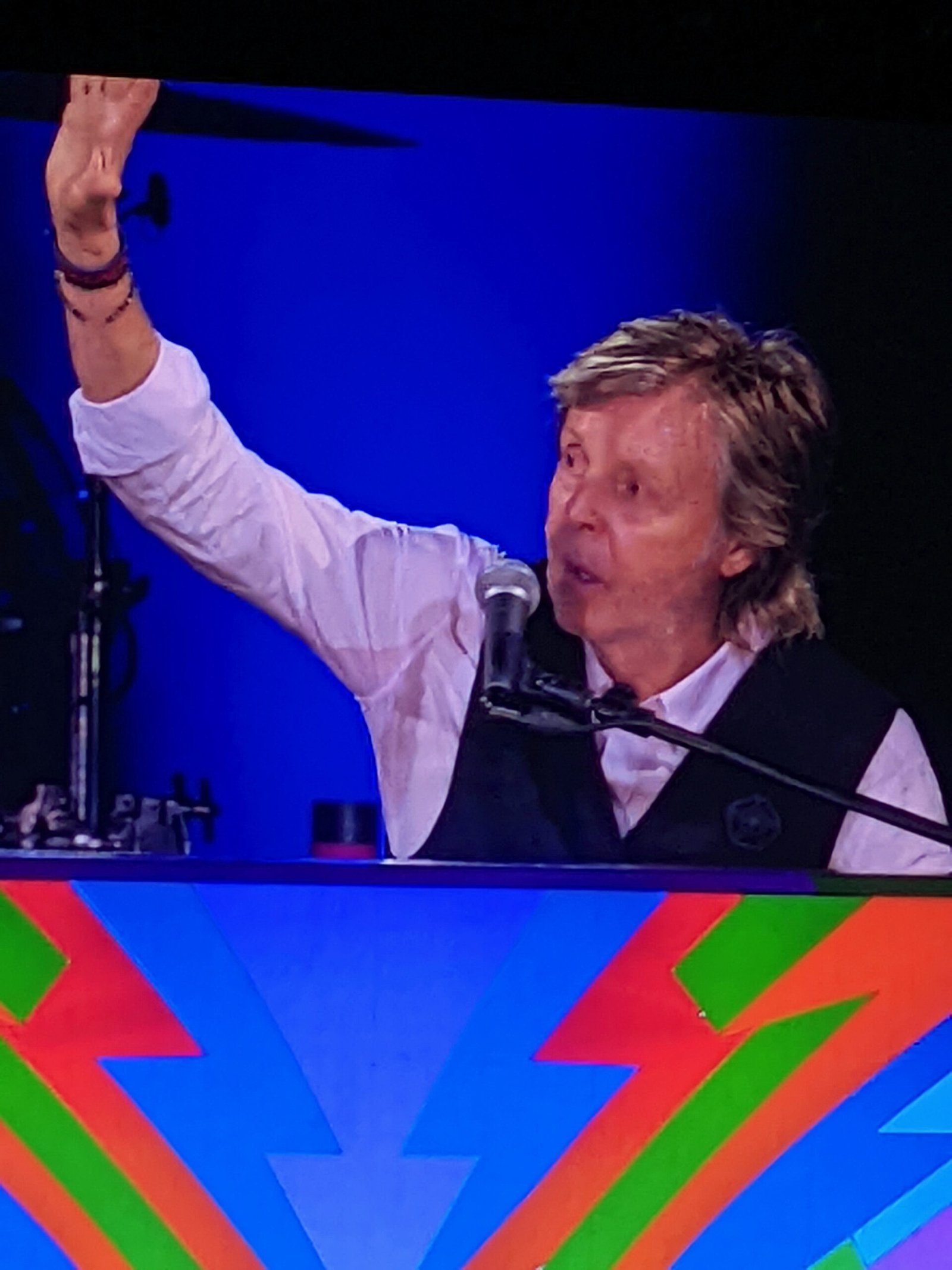 “Yesterday” – The Beatles (Paul McCartney) (image credits: wikimedia)