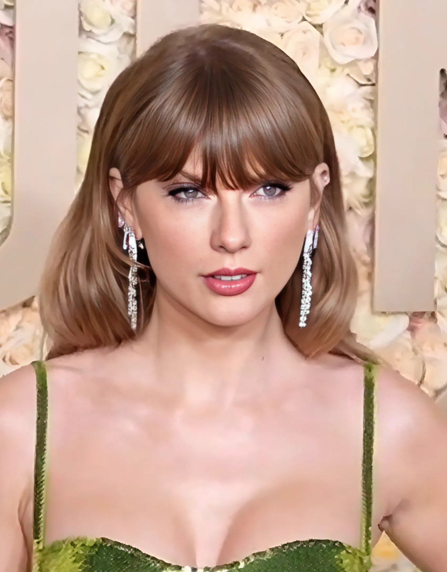“Shake It Off” – Taylor Swift (image credits: wikimedia)