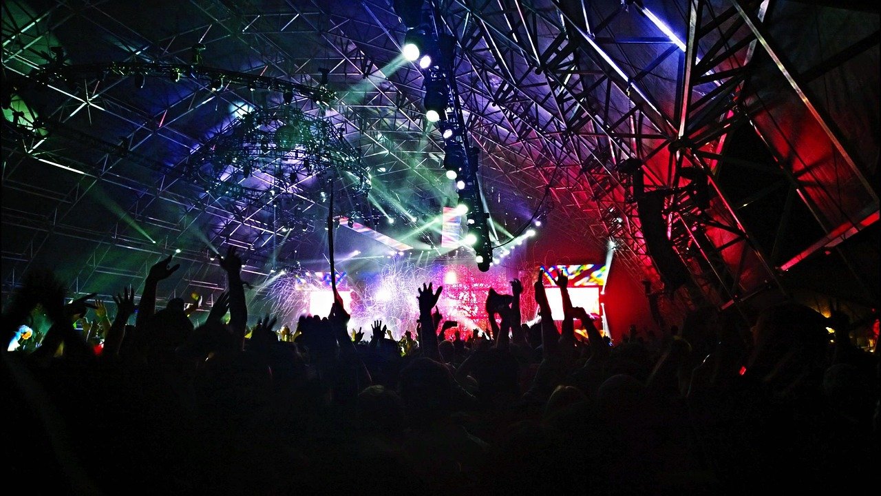 They Had Cult Followings (image credits: pixabay)