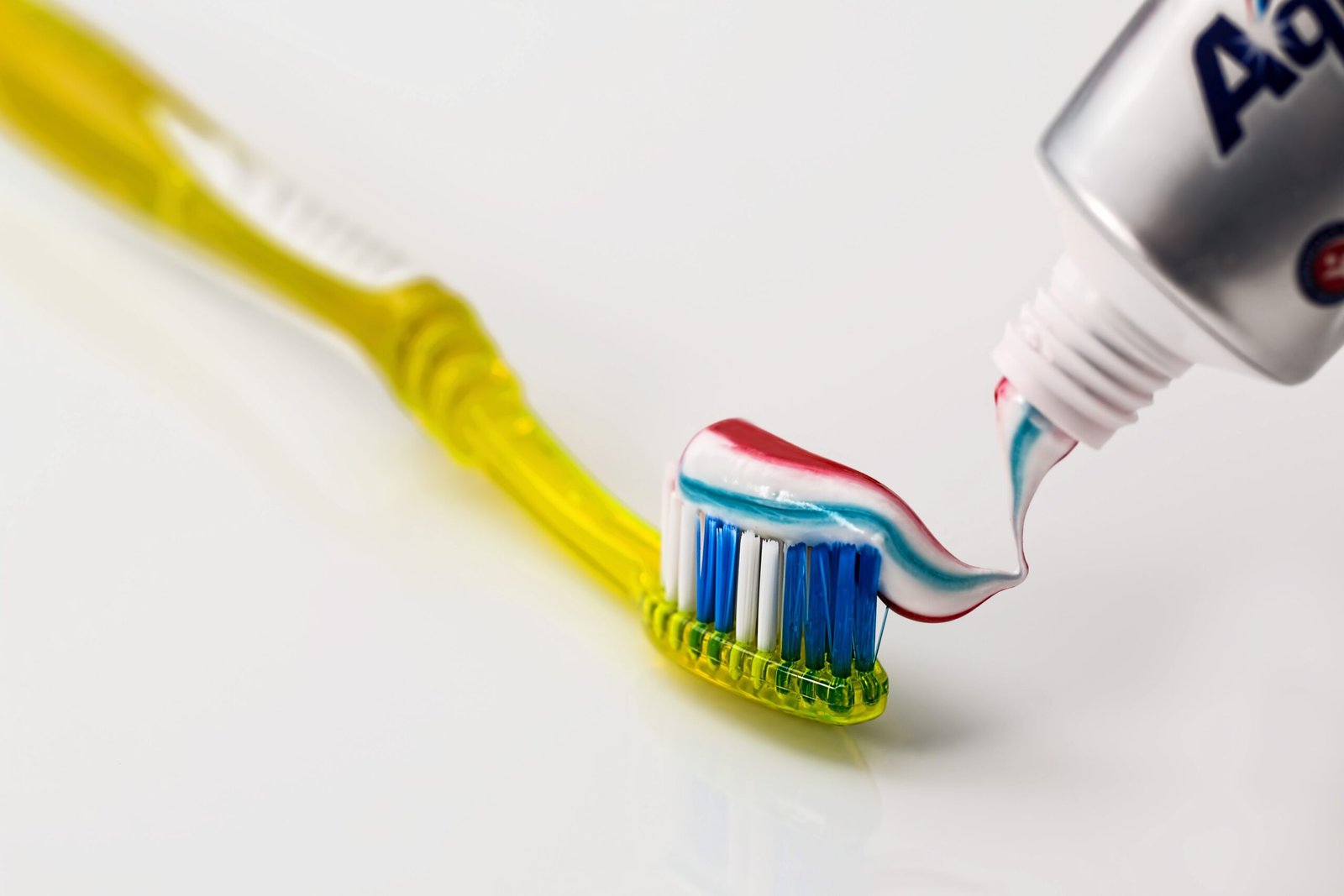 The Toothbrush: Ancient Twigs to Modern Smiles (image credits: wikimedia)