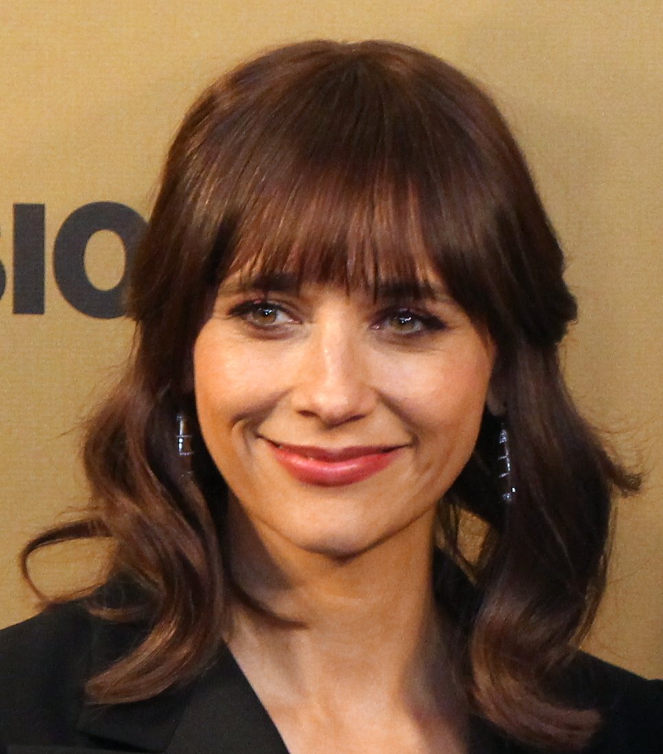 Rashida Jones – Degree in Comparative Religion from Harvard (image credits: wikimedia)