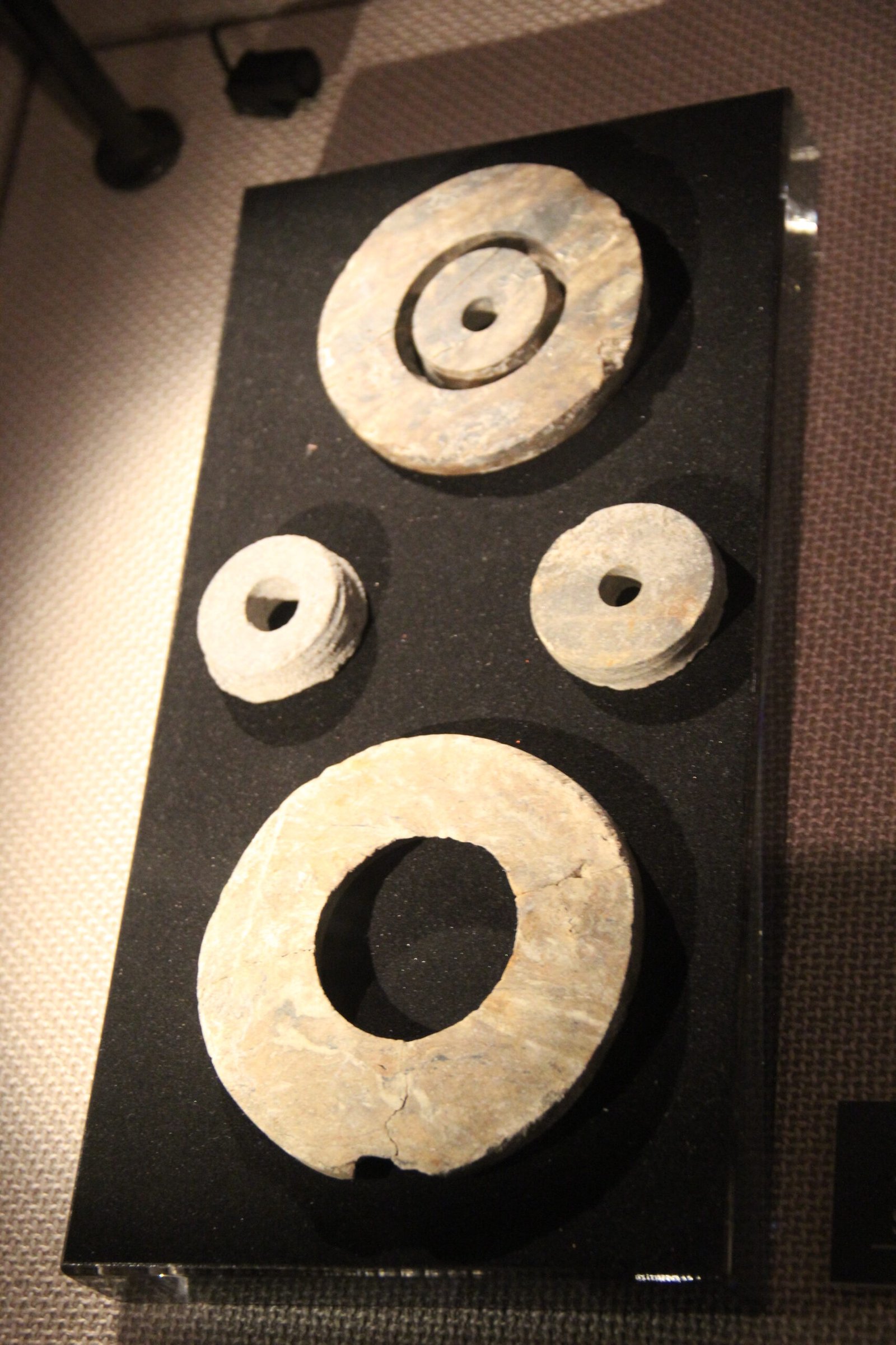 Dropa Stones (image credits: wikimedia)